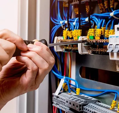 Comissionamento de Sistemas Elétricos